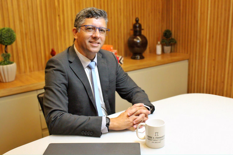 Advogado Marcelo Fernandes